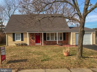 60 New Coach Ln, Willingboro, NJ 08046