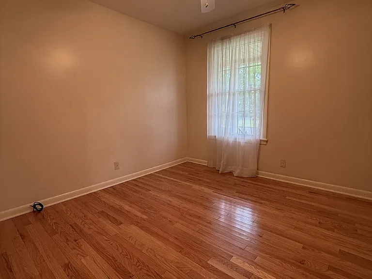 413 Harolds Dr NW — Photo 21