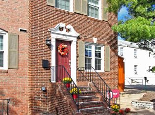1470 N Quinn St, Arlington, VA 22209