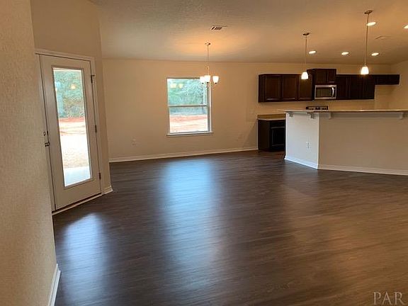 3rd image of 5193 Peach Dr