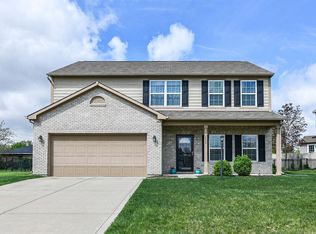 2050 Heathermor Dr, Avon, IN
