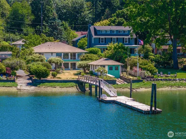 8920 Randall Dr NW, Gig Harbor, WA 98332