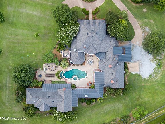 5th image of 317 Highland Meadow Rd