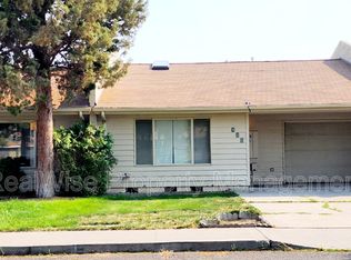 873 SE Stratford Ct, Bend, OR 97702