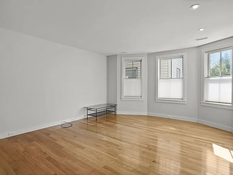 14 Hardwick St #1 — Photo 16