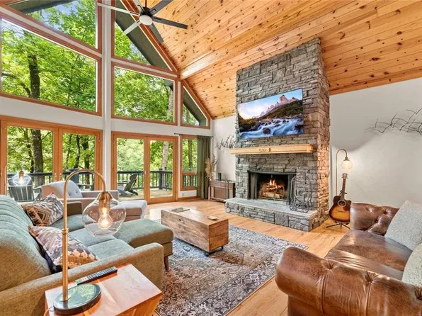 338 Woody Tucker Rd, Dawsonville, GA 30534