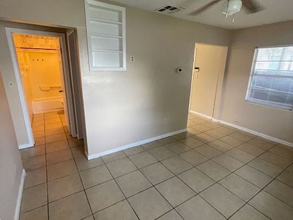 2nd image of 2924 Vermont Ave