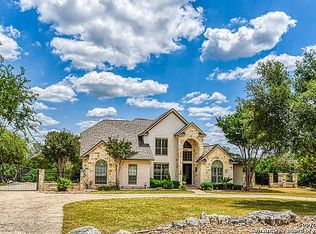 318 Whitestone Dr, Spring Branch, TX 78070