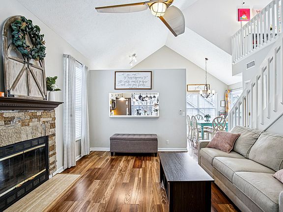 5th image of 5611 Royal Ct