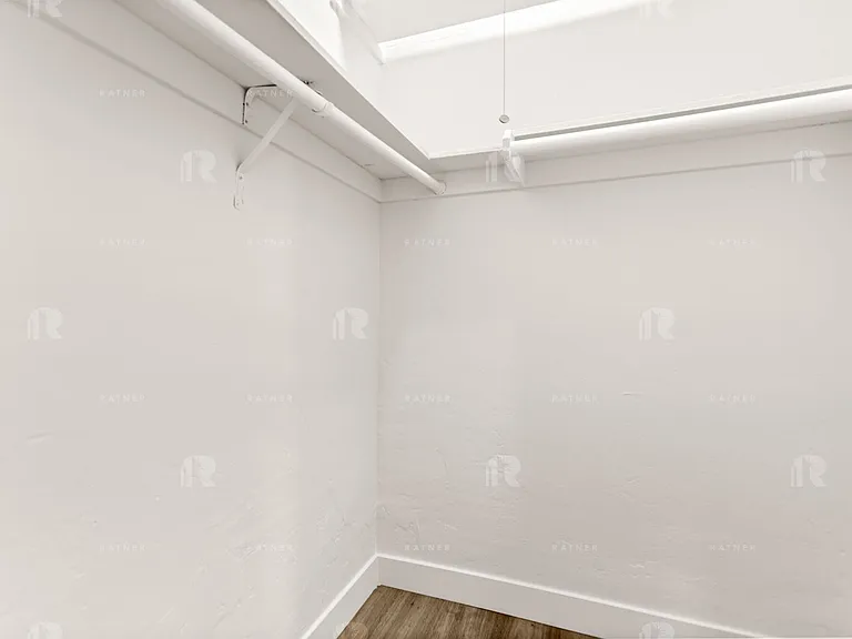 (El/Ga/Em:B) 414 N. Maple Drive — Photo 12