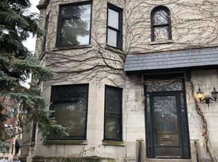 5200 N Magnolia Ave, Chicago, IL 60640