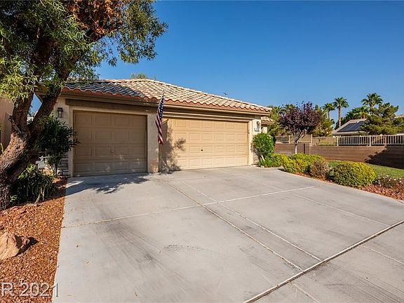 3rd image of 7701 Golden Filly St
