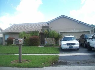 4940 NW 84th Ave, Lauderhill, FL 33351
