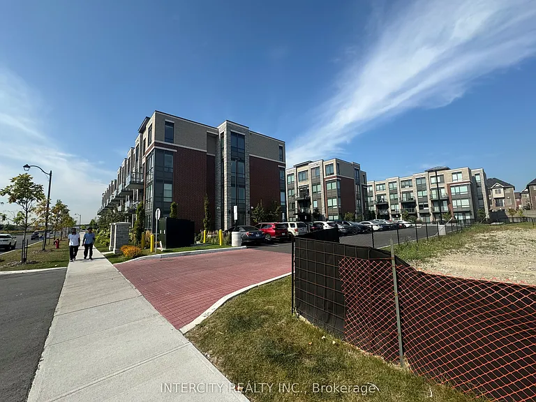 85 Attmar Dr #138 — Photo 2
