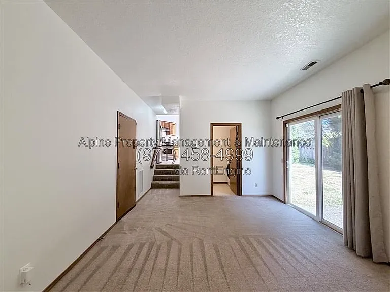 7066 SW 156th Ave — Photo 12