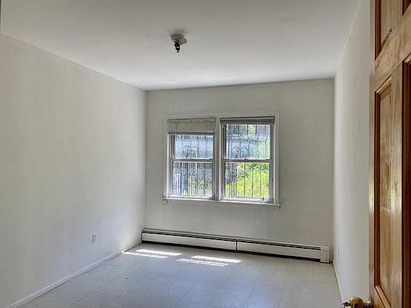 5th image of 57-11 163rd St Floor 1