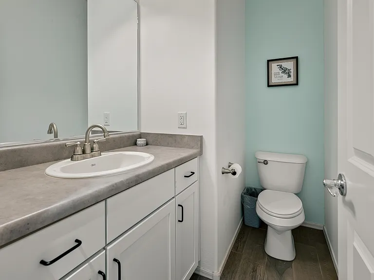652 Brindle Dr — Photo 6