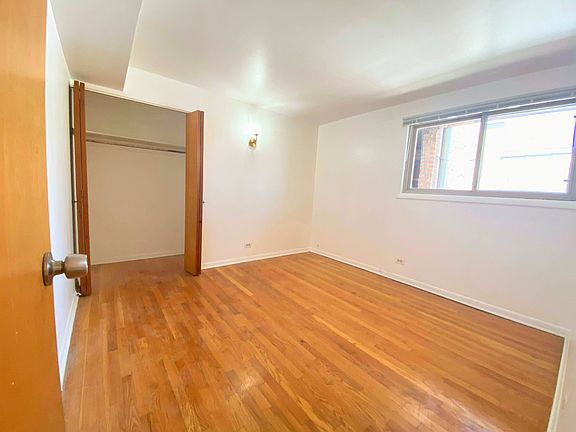 4th image of 7636 S Saginaw Ave APT 2C