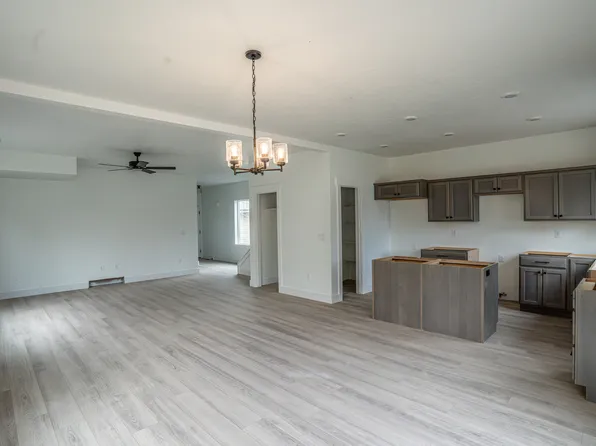 3027 S 9150 W, Magna, UT 84044