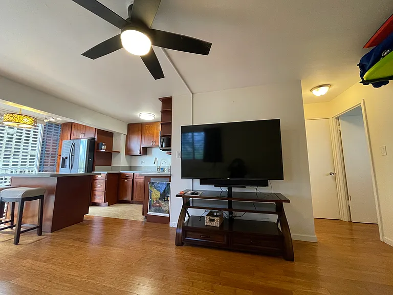 2609 Ala Wai Blvd #401 — Photo 8