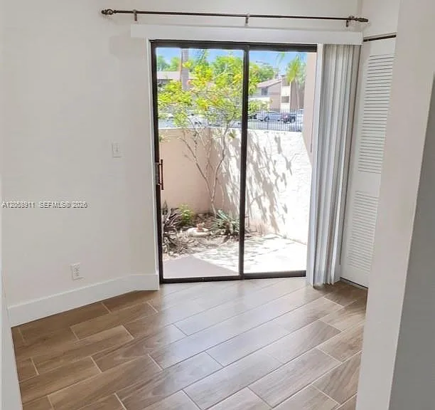9814 Nob Hill Ct #9814 — Photo 6
