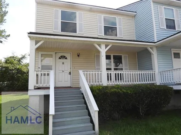 912 Pineland Ave APT 31, Hinesville, GA 31313