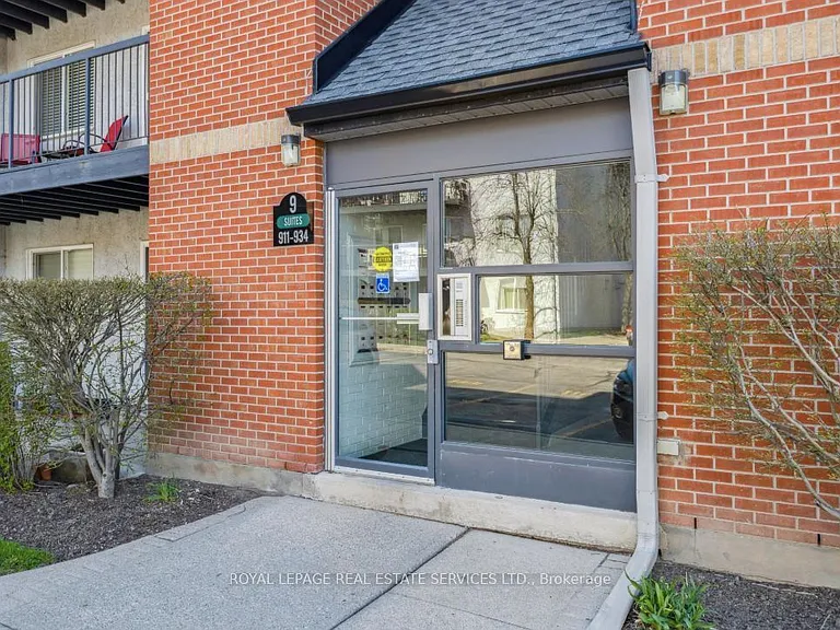 1450 Glen Abbey Gate #934 — Photo 2