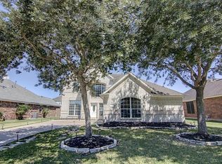 2528 Royal Terns Ct, League City, TX 77573