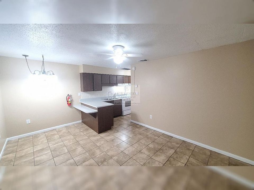1st image of 1105 E Orange St APT 9