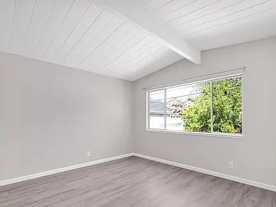 3271 Alma St — Photo 17