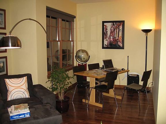 Extra den or dining area off the living room