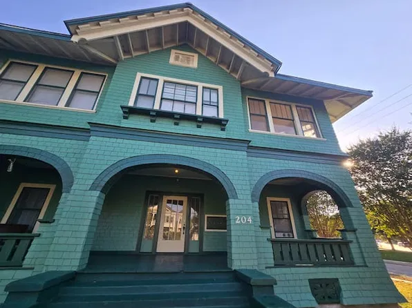 204 Florida St, San Antonio, TX