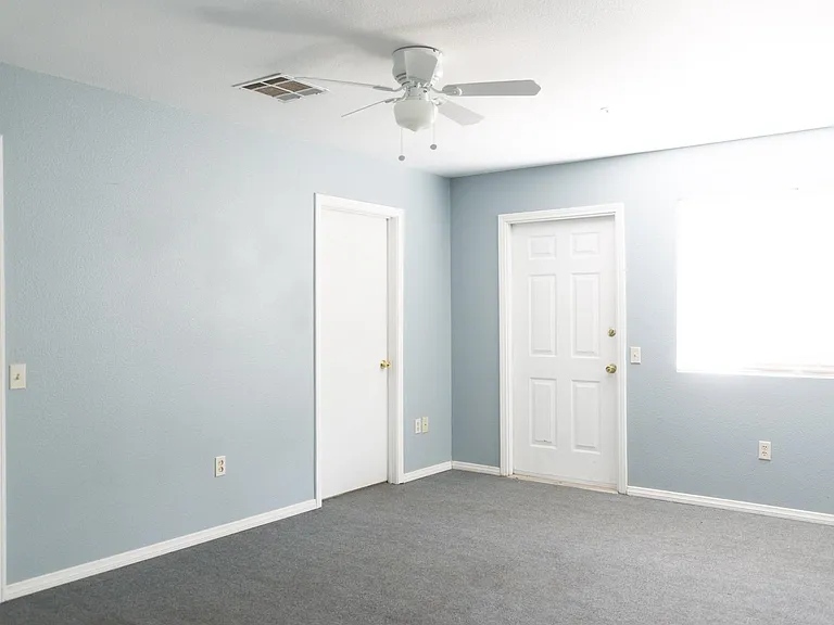 6580 Desert Queen Ave — Photo 8