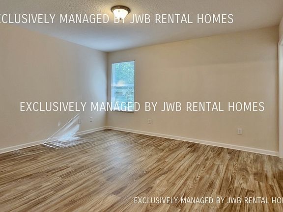 5th image of 5839 Iris Blvd
