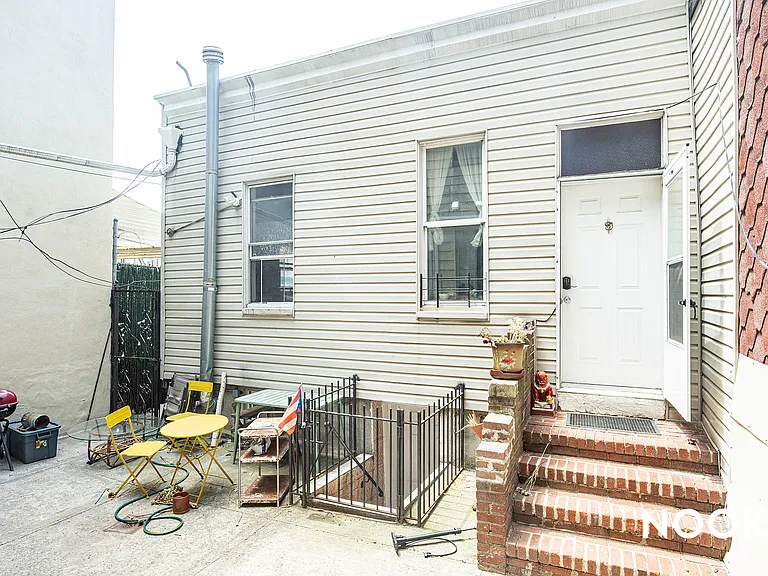 1869 Greene Ave #1A — Photo 39