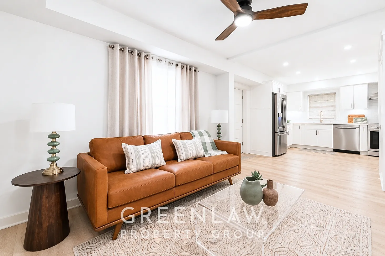 1 bed, 1000 sqft, $1,975 — Photo 4