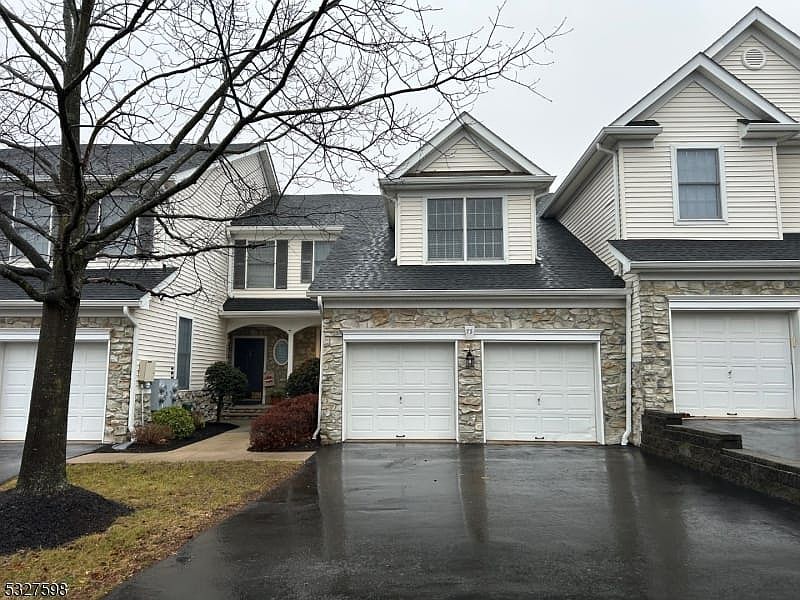 1st image of 75 La Costa Dr