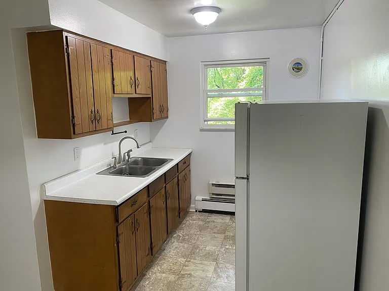 155 Apgar Ln #9 — Photo 8