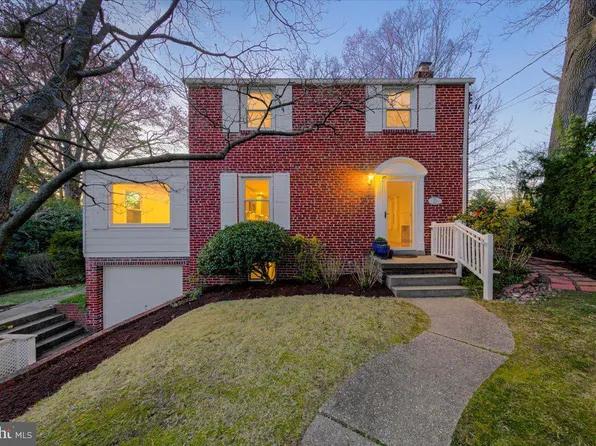 21 Lauer Ct, Silver Spring, MD 20901