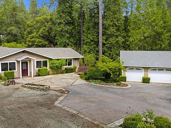 2nd image of 15423 Rattlesnake Rd