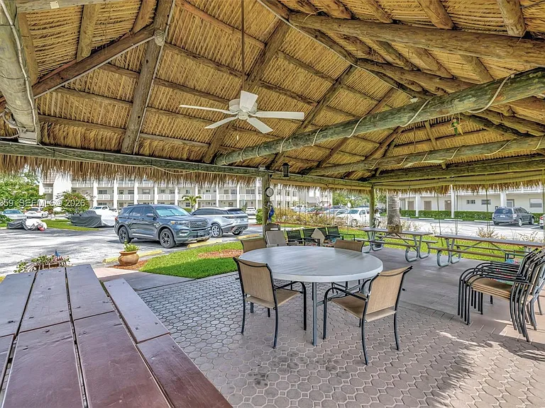 6800 Royal Palm Blvd #302F — Photo 37