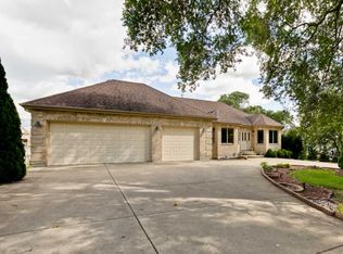 1515 Illinois St, Schaumburg, IL 60193