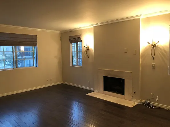 2337 Fox Hills Dr APT 101, Los Angeles, CA 90064