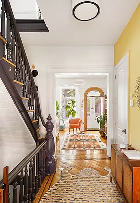 Sold by Compass | media 4