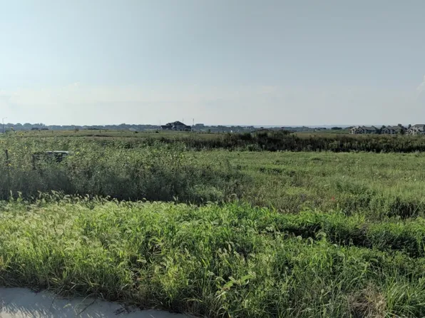 5409 Nicklaus Cir, Manhattan, KS 66503