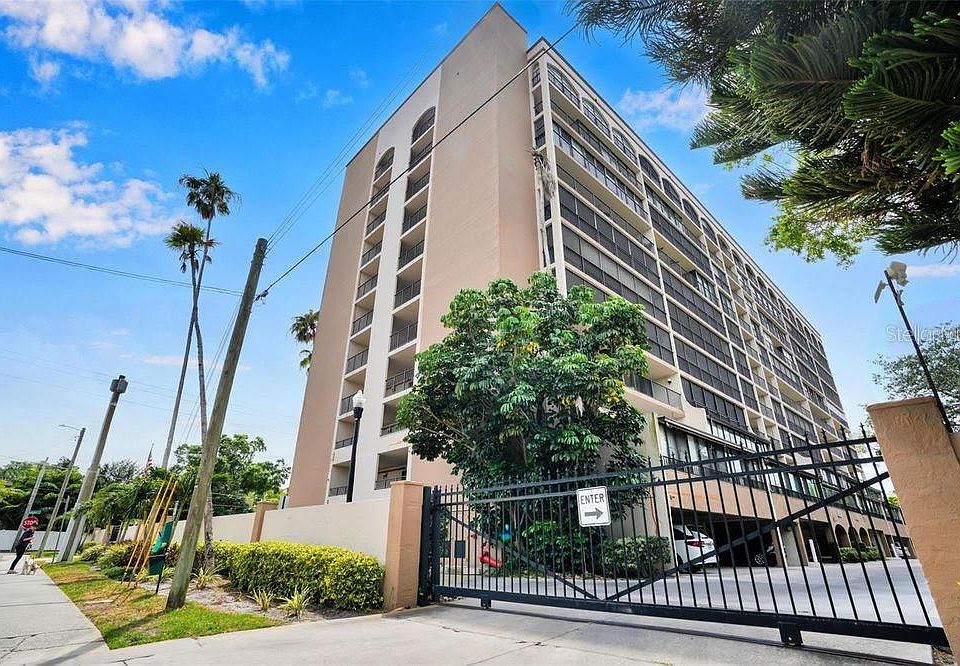 1st image of 3211 W SWANN AVENUE #1102