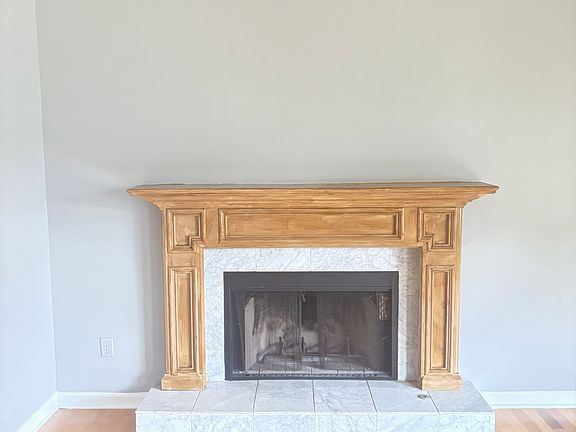Fireplace- Livingroom