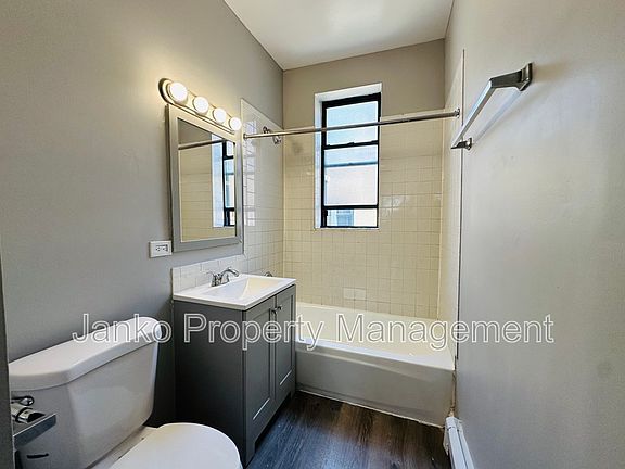 4th image of 5657 W Washington Blvd APT 2S
