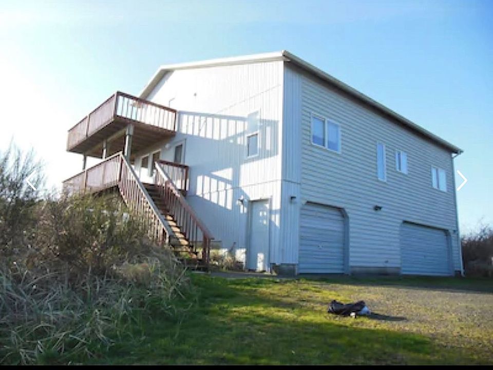 1st image of 11 Waikiki St