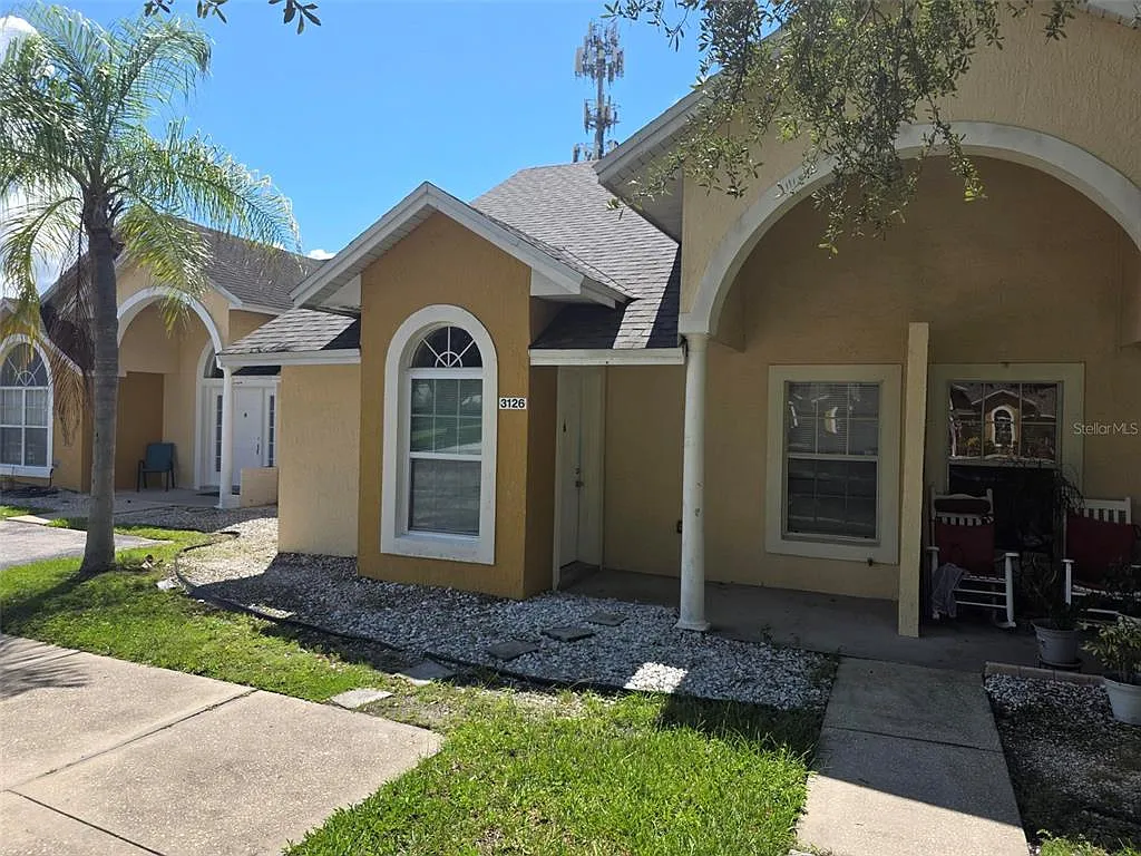2 bed, 2.0 bath, 854 sqft, $1,600 — Photo 1